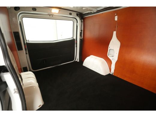 Opel Vivaro 1.6 CDTI L1H1 Airco Cruise Navigatie PDC 3 Persoons Elektrpakket ActivLease financial lease