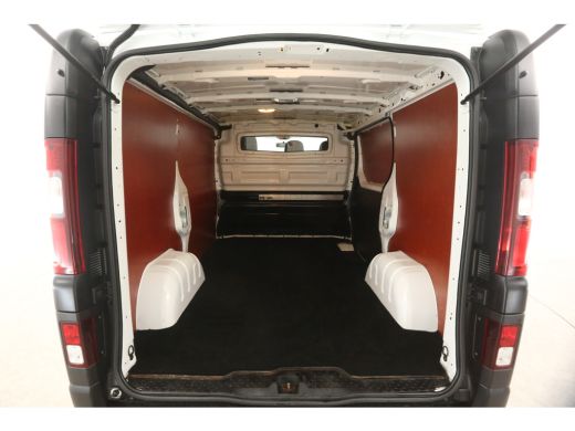 Opel Vivaro 1.6 CDTI L1H1 Airco Cruise Navigatie PDC 3 Persoons Elektrpakket ActivLease financial lease