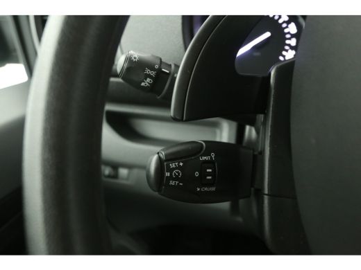 Opel Vivaro 2.0 CDTI L3H1 145PK Automaat | 9 Persoons | EX BTW / Incl. BPM | Airco Cruise Carplay PDC 2xSchui... ActivLease financial lease