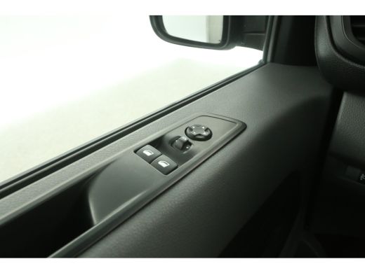 Opel Vivaro 2.0 CDTI L3H1 145PK Automaat | 9 Persoons | EX BTW / Incl. BPM | Airco Cruise Carplay PDC 2xSchui... ActivLease financial lease