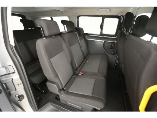 Opel Vivaro 2.0 CDTI L3H1 145PK Automaat | 9 Persoons | EX BTW / Incl. BPM | Airco Cruise Carplay PDC 2xSchui... ActivLease financial lease