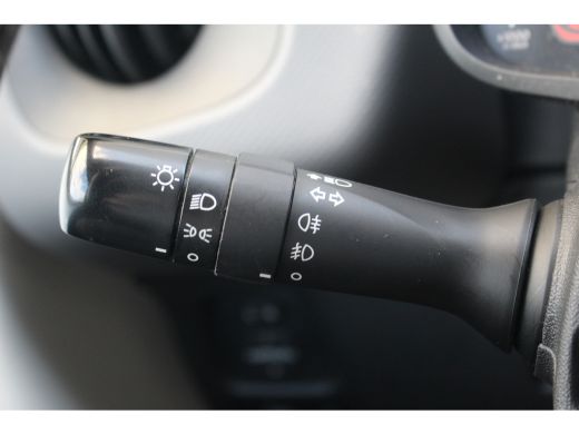 Peugeot 108 1.0 e-VTi Active | Airco | Centr Verg | Bluetooth | Leder Stuurwiel | | Airco | Centr Verg | Blue... ActivLease financial lease