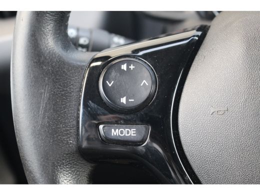 Peugeot 108 1.0 e-VTi Active | Airco | Centr Verg | Bluetooth | Leder Stuurwiel | | Airco | Centr Verg | Blue... ActivLease financial lease