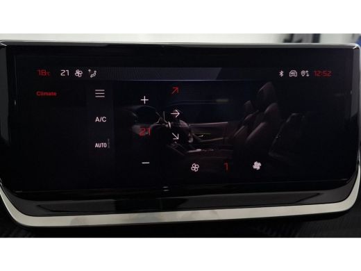 Peugeot 2008 Peugeot 1.2 PureTech 100 Allure | Navi | Camera V+A | Cruise control | LMV 17"| LED koplampen | D... ActivLease financial lease
