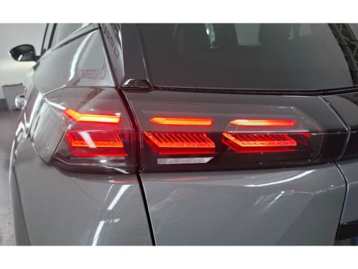 Peugeot 2008 Peugeot 1.2 PureTech 100 Allure | Navi | Camera V+A | Cruise control | LMV 17"| LED koplampen | D... ActivLease financial lease