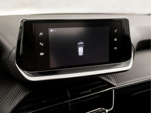Peugeot 208 1.2 PureTech Sport (APPLE CARPLAY, GROOT NAVI, LM VELGEN, PARKEERSENSOREN, SPORTSTOELEN, CRUISE, ... ActivLease financial lease