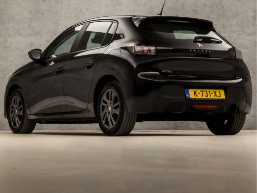 Peugeot 208 1.2 PureTech Sport (APPLE CARPLAY, GROOT NAVI, LM VELGEN, PARKEERSENSOREN, SPORTSTOELEN, CRUISE, ... ActivLease financial lease