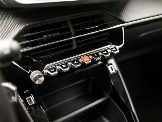 Peugeot 208 1.2 PureTech Sport (APPLE CARPLAY, GROOT NAVI, LM VELGEN, PARKEERSENSOREN, SPORTSTOELEN, CRUISE, ... ActivLease financial lease