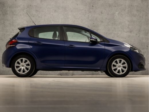 Peugeot 208 1.2 PureTech Sport (APPLE CARPLAY, NAVIGATIE, PARKEERSENSOREN, SPORTSTOELEN, CRUISE, ELEK RAMEN, ... ActivLease financial lease