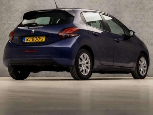 Peugeot 208 1.2 PureTech Sport (APPLE CARPLAY, NAVIGATIE, PARKEERSENSOREN, SPORTSTOELEN, CRUISE, ELEK RAMEN, ... ActivLease financial lease