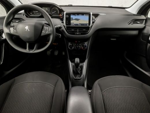 Peugeot 208 1.2 PureTech Sport (APPLE CARPLAY, NAVIGATIE, PARKEERSENSOREN, SPORTSTOELEN, CRUISE, ELEK RAMEN, ... ActivLease financial lease