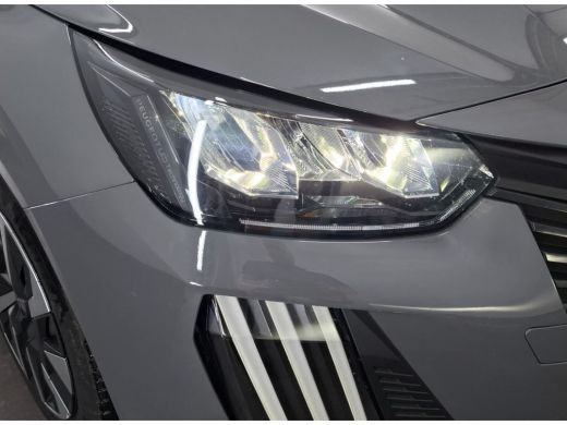 Peugeot 208 Peugeot 1.2 PureTech 75 Style | Navi | Parkeersensoren achter | Cruise control | Airco | DAB | Ap... Peugeot 208 Peugeot 1.2 PureTech 75 Style | Navi | Parkeersensoren achter | Cruise control | Airco | DAB | Ap...