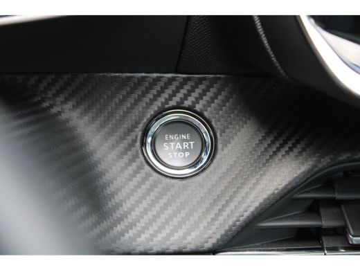 Peugeot 208 1.2 PureTech Allure | Automaat | Navi by app | Panoramadak | Parkeersensoren | Lichtmetaal | ActivLease financial lease