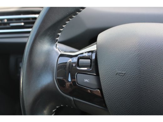 Peugeot 308 SW 1.2 PureTech Blue Lease Premium | Navigatie | Camera | Panoramadak | Trekhaak | Lichtmetaal | ActivLease financial lease