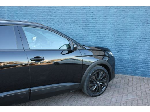 Peugeot 5008 Peugeot SUV 1.2 Hybrid GT | Automaat | Navigatie | Panorama/schuifdak | Black Pack | Focal | ActivLease financial lease