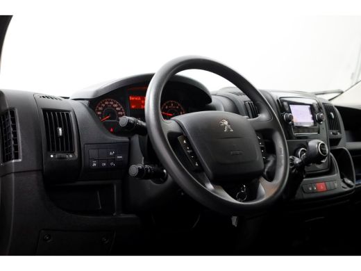 Peugeot Boxer 2.2 BlueHDi 140pk E6 L2H2 Premium Airco/Inrichting 11-2019 ActivLease financial lease