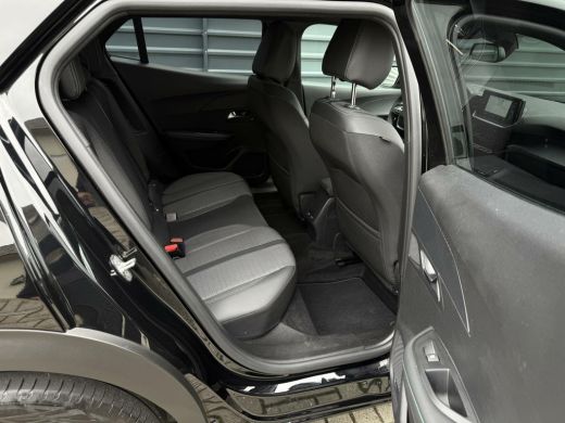 Peugeot e-2008 EV Allure Pack 50 kWh SOH 97% 360 Camera Navi ActivLease financial lease