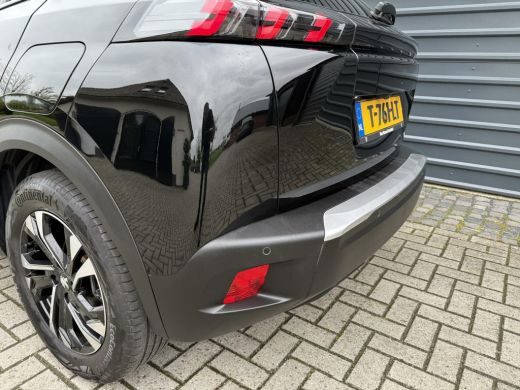 Peugeot e-2008 EV Allure Pack 50 kWh SOH 97% 360 Camera Navi ActivLease financial lease