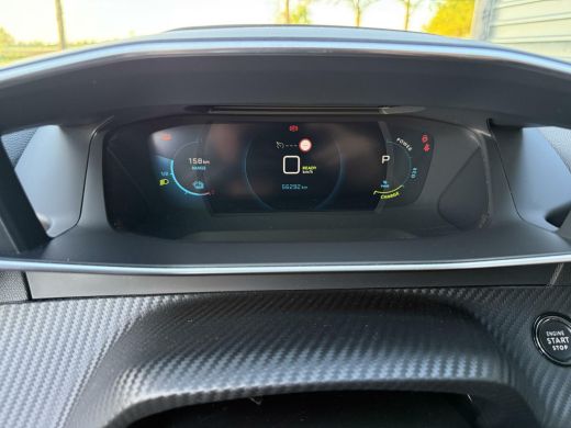 Peugeot e-2008 EV Allure Pack 50 kWh SOH 99% 360 Camera Navi ActivLease financial lease