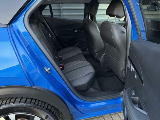 Peugeot e-2008 EV Allure Pack 50 kWh SOH 99% 360 Camera Navi ActivLease financial lease
