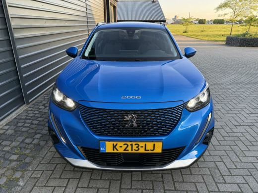 Peugeot e-2008 EV Allure Pack 50 kWh SOH 99% 360 Camera Navi ActivLease financial lease