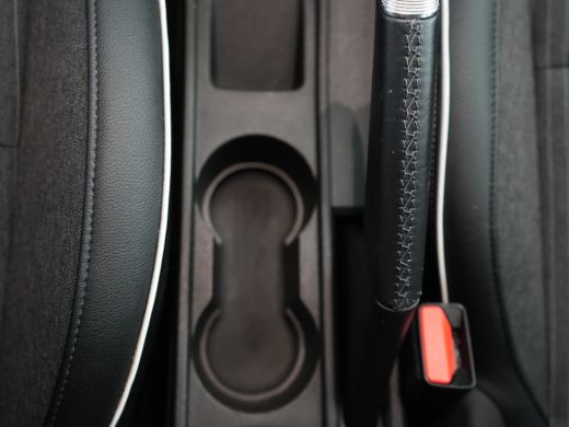 Renault Clio Renault 1.0 TCe Intens | Achteruitrijcamera | Airco (automatisch) | Cruise control ActivLease financial lease
