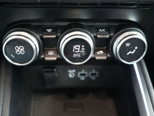 Renault Clio Renault 1.0 TCe Intens | Achteruitrijcamera | Airco (automatisch) | Cruise control ActivLease financial lease