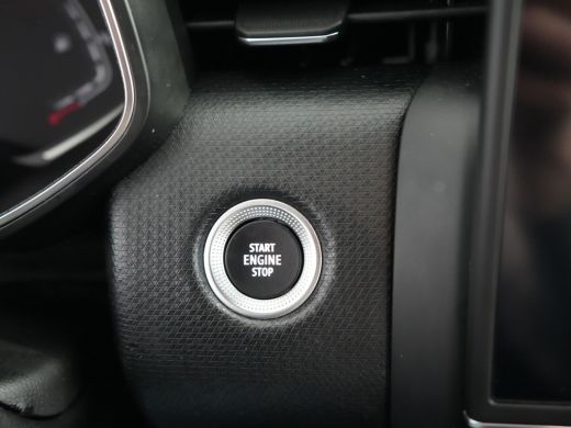 Renault Clio Renault 1.0 TCe Intens | Achteruitrijcamera | Airco (automatisch) | Cruise control ActivLease financial lease