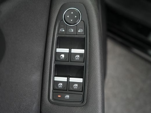 Renault Clio Renault 1.0 TCe Intens | Achteruitrijcamera | Airco (automatisch) | Cruise control ActivLease financial lease