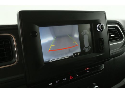 Renault Master T33 2.3 dCi 150 L2H2 150PK Airco Camera Cruise Trekhaak 3 Persoons PDC LED Elektrpakket ActivLease financial lease