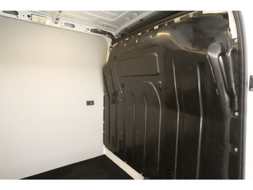 Renault Master T33 2.3 dCi 150 L2H2 150PK Airco Camera Cruise Trekhaak 3 Persoons PDC LED Elektrpakket ActivLease financial lease