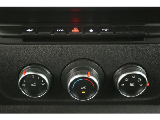 Renault Master T35 2.3 dCi L2H2 | 7 PERSOONS | Dubbele Cabine | Airco PDC Trekhaak Imperiaal Ladder Elektrpakket ActivLease financial lease