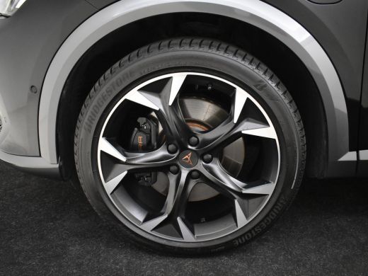 Seat Formentor 1.4 e-Hybrid VZ Performance 245pk | Elektrische bestuurdersstoel met geheugen | Keyless | Adaptie... ActivLease financial lease