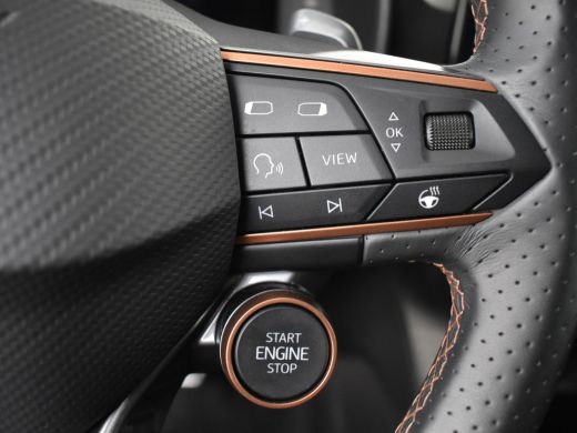 Seat Formentor 1.4 e-Hybrid VZ Performance 245pk | Elektrische bestuurdersstoel met geheugen | Keyless | Adaptie... ActivLease financial lease