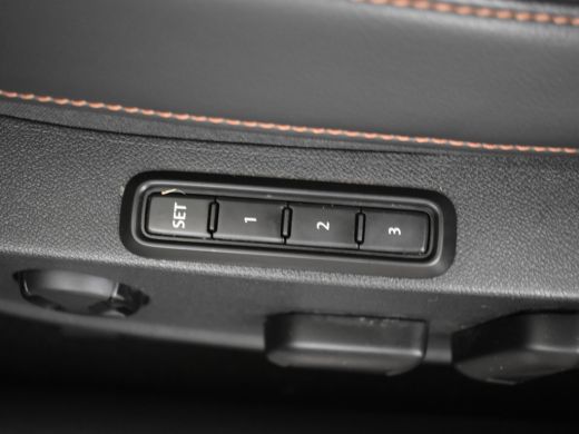 Seat Formentor 1.4 e-Hybrid VZ Performance | Panorama dak | keyless | Elektrische bestuurdersstoel met geheugen ... ActivLease financial lease