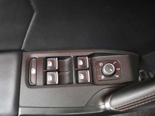 Seat Formentor 1.4 e-Hybrid VZ Performance | Panorama dak | keyless | Elektrische bestuurdersstoel met geheugen ... ActivLease financial lease