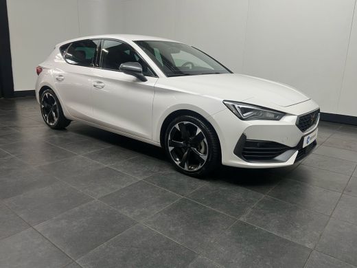 Seat Leon 1.4 204PK DSG-6 e-Hybrid Business | NAVI BY APP | 18 INCH | STOEL + STUURVERW. ActivLease financial lease