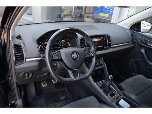 Skoda Karoq 1.0 TSI Business Edition | Trekhaak | CarPlay | Pano | Half Leer | Virtual ActivLease financial lease