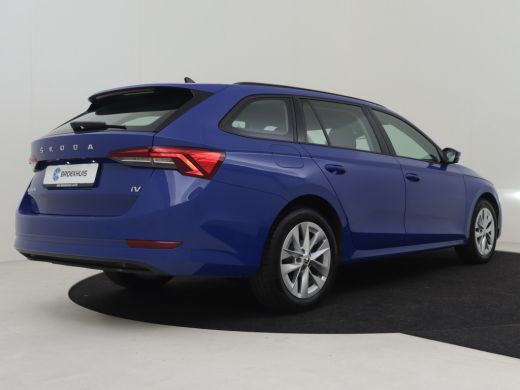 Skoda Octavia Combi 1.4 TSI iV PHEV Business Edition 204pk | Cruise control | Navigatie via app | Parkeersensor... ActivLease financial lease