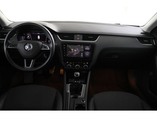 Skoda Octavia Combi 1.6 TDI Greentech Style Business Navigatie, Trekhaak, Virtual, Apple Carplay, Stoelverwarming ActivLease financial lease
