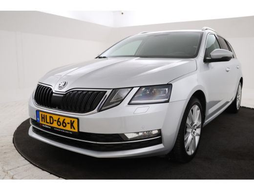 Skoda Octavia Combi 1.6 TDI Greentech Style Business Navigatie, Trekhaak, Virtual, Apple Carplay, Stoelverwarming ActivLease financial lease