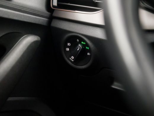 Skoda Scala 1.0 TSI Sport Deluxe (VIRTUAL COCKPIT, APPLE CARPLAY, GROOT NAVI, CLIMATE, STOELVERWARMING, SPORT... ActivLease financial lease
