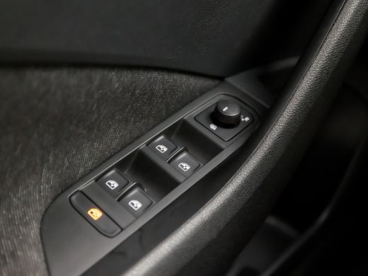 Skoda Scala 1.0 TSI Sport Deluxe (VIRTUAL COCKPIT, APPLE CARPLAY, GROOT NAVI, CLIMATE, STOELVERWARMING, SPORT... ActivLease financial lease
