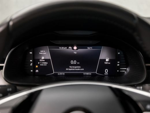 Skoda Scala 1.0 TSI Sport Deluxe (VIRTUAL COCKPIT, APPLE CARPLAY, GROOT NAVI, CLIMATE, STOELVERWARMING, SPORT... ActivLease financial lease