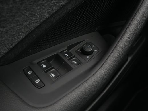 Skoda Superb Combi 1.5 TSI 150pk MHEV First Edition Trekhaak Navigatie Camera Stoelverwarming 88 ActivLease financial lease