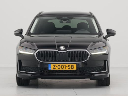 Skoda Superb Combi 1.5 TSI 150pk MHEV First Edition Trekhaak Navigatie Camera Stoelverwarming 88 ActivLease financial lease