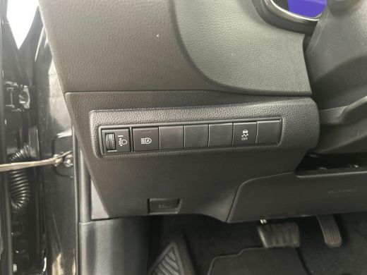 Toyota Corolla 1.8 Hybrid First Edition ActivLease financial lease