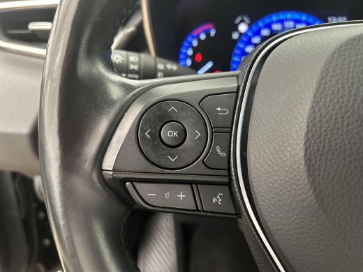 Toyota Corolla 1.8 Hybrid First Edition ActivLease financial lease