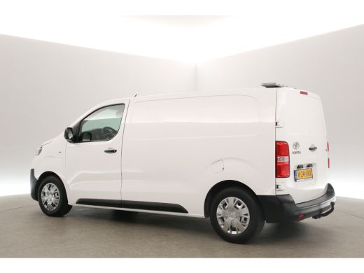 Toyota ProAce 1.5 D-4D L2H1 Airco Cruise Trekhaak 3 Persoons Stoelverwarming ActivLease financial lease