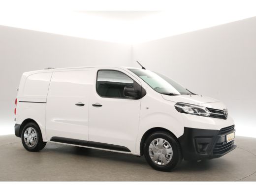 Toyota ProAce 1.5 D-4D L2H1 Airco Cruise Trekhaak 3 Persoons Stoelverwarming ActivLease financial lease